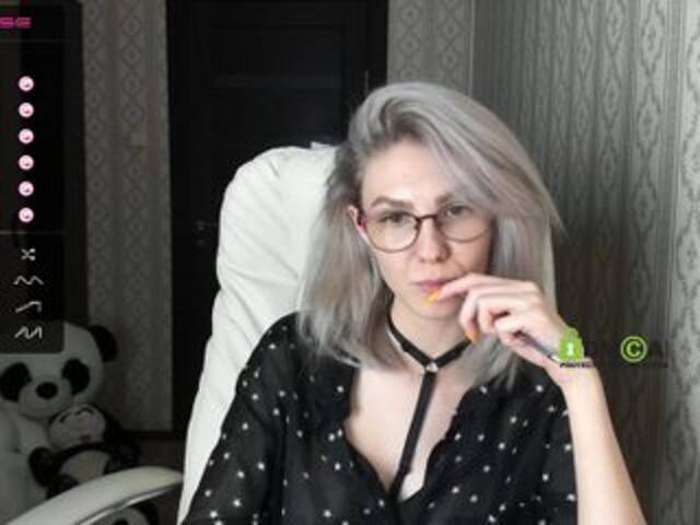 प्रसारण स्क्रीनशॉट __EVA__