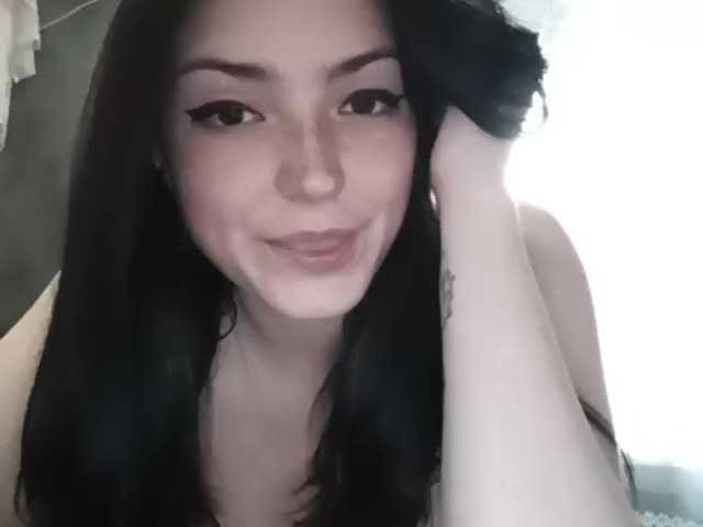 प्रसारण स्क्रीनशॉट Misskristin