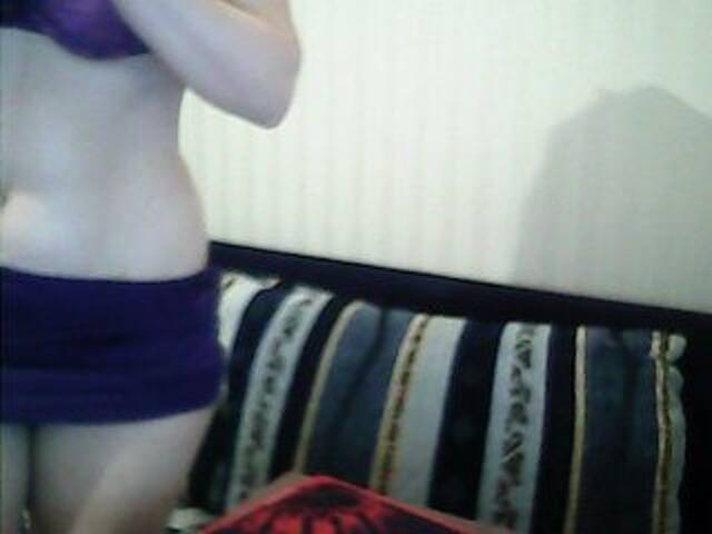 प्रसारण स्क्रीनशॉट Abbi-love