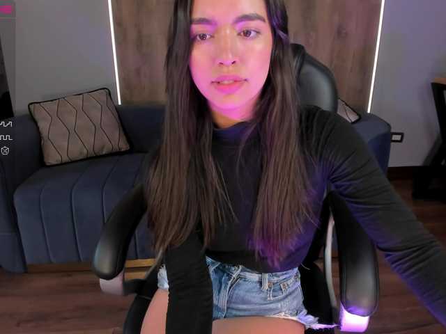 प्रसारण स्क्रीनशॉट AbbyRogers