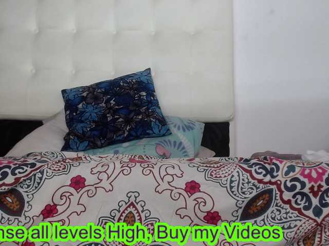 प्रसारण स्क्रीनशॉट abigailcurvy