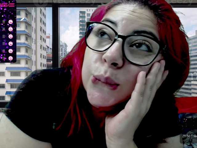 प्रसारण स्क्रीनशॉट abigailcurvy