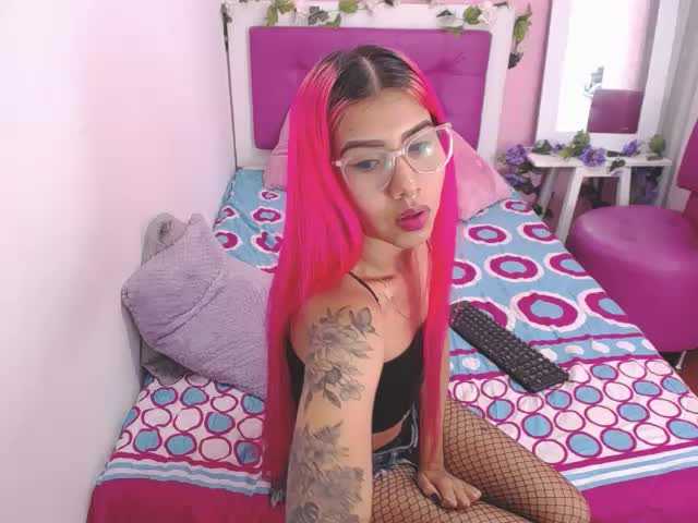 तस्वीरें AbigaiLMonroe Welcome to my room enjoy my show