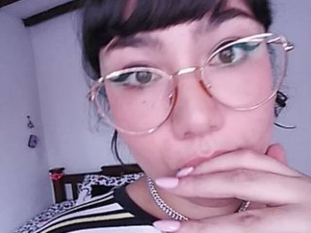 प्रसारण स्क्रीनशॉट AdaIson