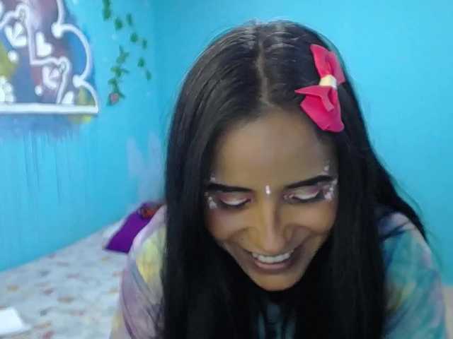 प्रसारण स्क्रीनशॉट adarah-smith