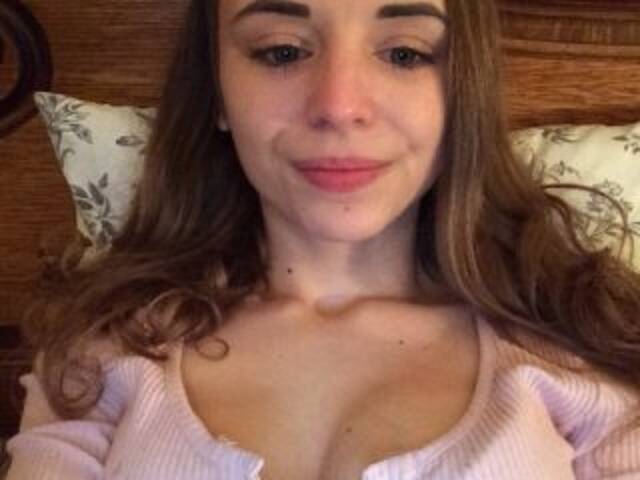 प्रसारण स्क्रीनशॉट Adel-model