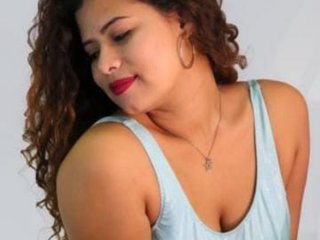कामुक वीडियो चैट Adelle32