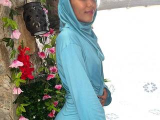 कामुक वीडियो चैट AdilaFaez