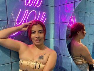 कामुक वीडियो चैट Adara-Monroe