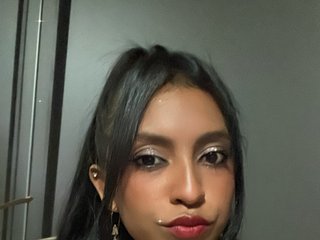 कामुक वीडियो चैट Adrianagrandeee