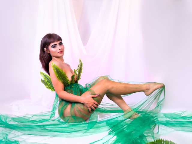 प्रोफ़ाइल की तस्वीर Agatha-lane