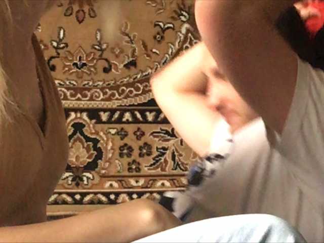 प्रसारण स्क्रीनशॉट AimeeAh