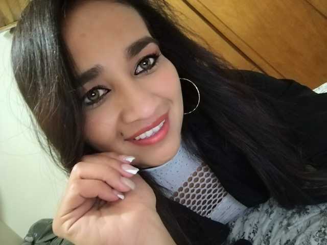 प्रोफ़ाइल की तस्वीर aisha-collins