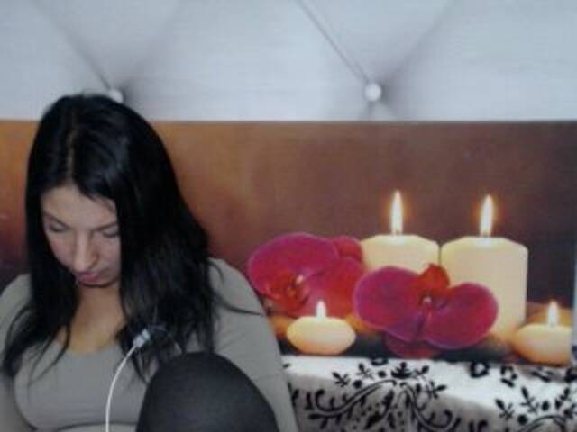 प्रसारण स्क्रीनशॉट Aisha255