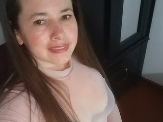 कामुक वीडियो चैट aisha34