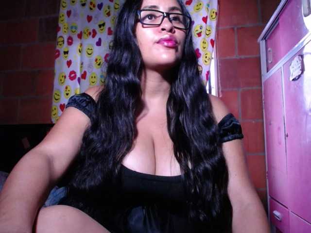 तस्वीरें aisha5 welcome to my room guys no free show please motivatons for shows the tip menu goal nude show @total @sofar @remain