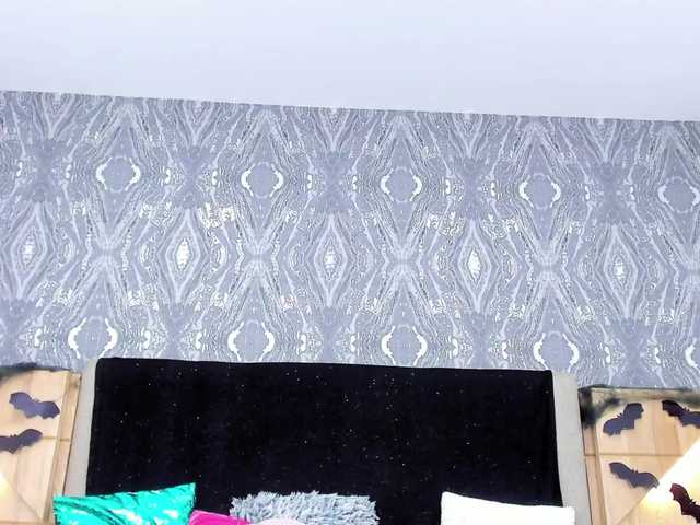 प्रसारण स्क्रीनशॉट AkashaLee