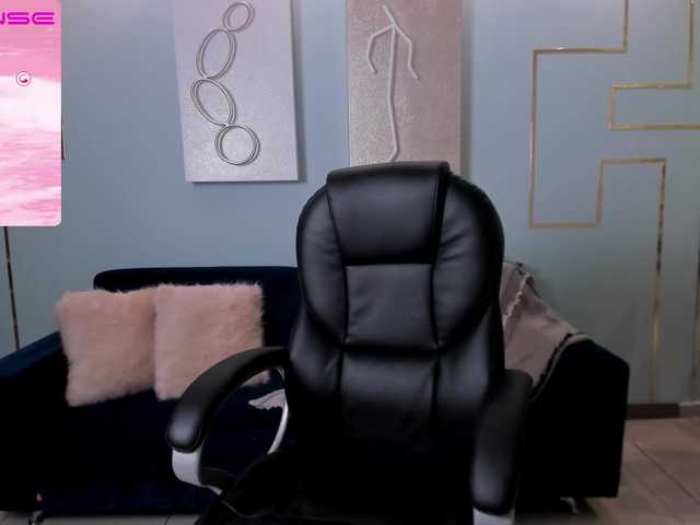 प्रसारण स्क्रीनशॉट AlanaBooth