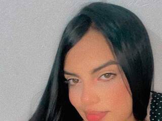 कामुक वीडियो चैट ALANAVALERY