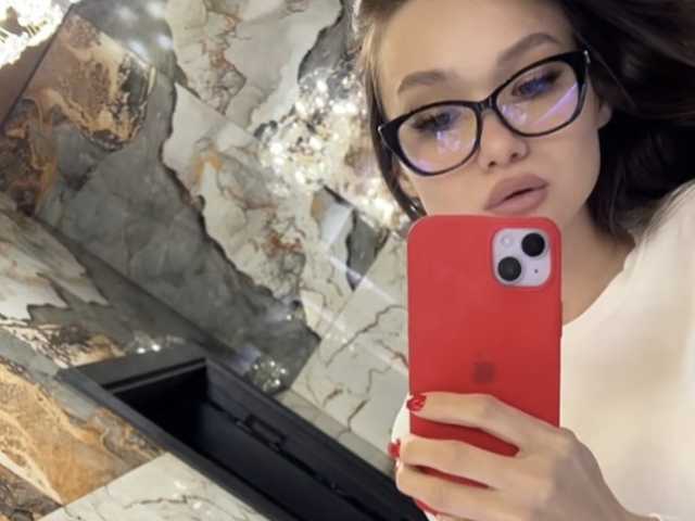 प्रोफ़ाइल की तस्वीर EliVii