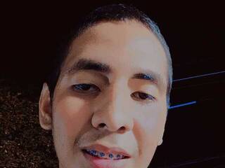 कामुक वीडियो चैट Alexcumhot