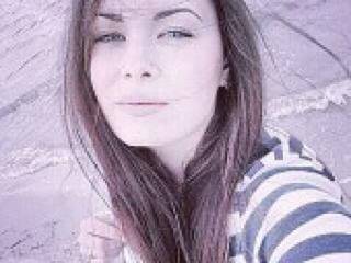 कामुक वीडियो चैट ali11ka