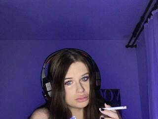 कामुक वीडियो चैट Alice-darkness