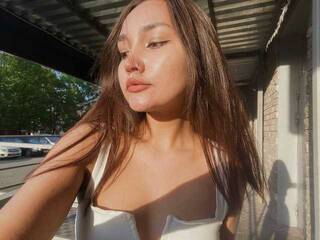 कामुक वीडियो चैट Alice-Heaven