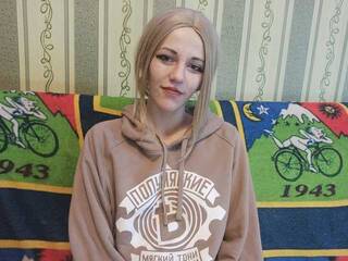 कामुक वीडियो चैट Alice-Hoffman