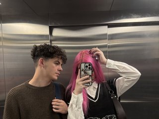 कामुक वीडियो चैट alice18james