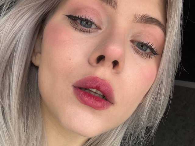 प्रोफ़ाइल की तस्वीर AliceOceanEyes