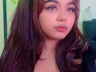 कामुक वीडियो चैट Alicia-uwu