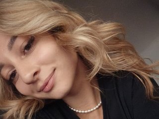कामुक वीडियो चैट BlondeAlien