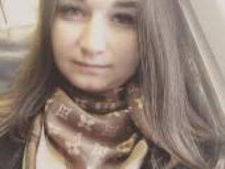 कामुक वीडियो चैट alinamelisa