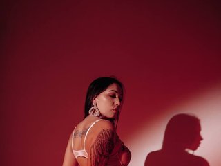 कामुक वीडियो चैट Alisa-Sweet