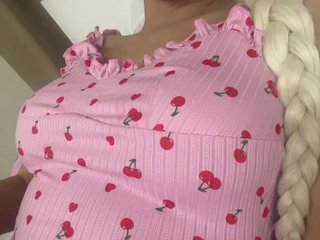 कामुक वीडियो चैट AlisaKisa555