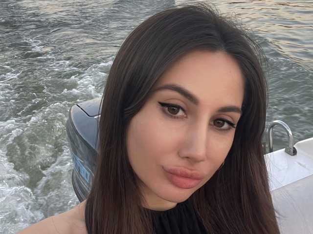 प्रोफ़ाइल की तस्वीर AlisaWil