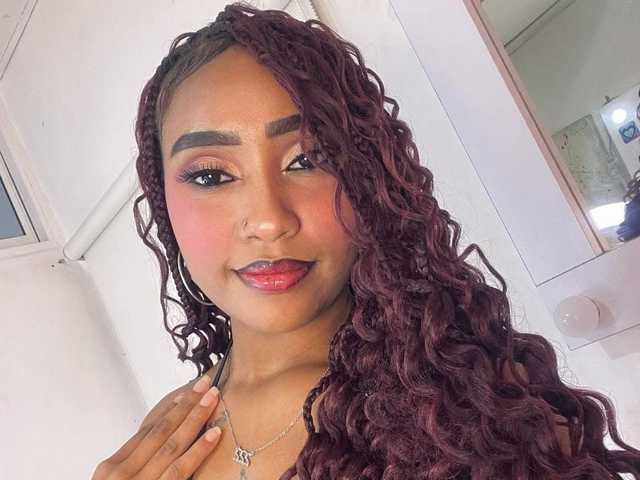 प्रोफ़ाइल की तस्वीर alissongirl