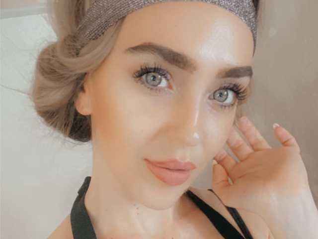 प्रोफ़ाइल की तस्वीर Allessandra2
