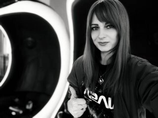 प्रोफ़ाइल की तस्वीर Allien9