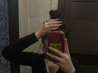 कामुक वीडियो चैट Ally23