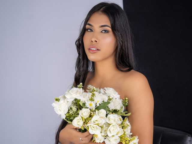 प्रोफ़ाइल की तस्वीर Alysson_18
