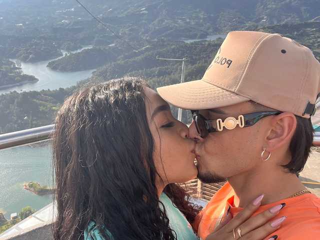 प्रोफ़ाइल की तस्वीर amanda-justin14