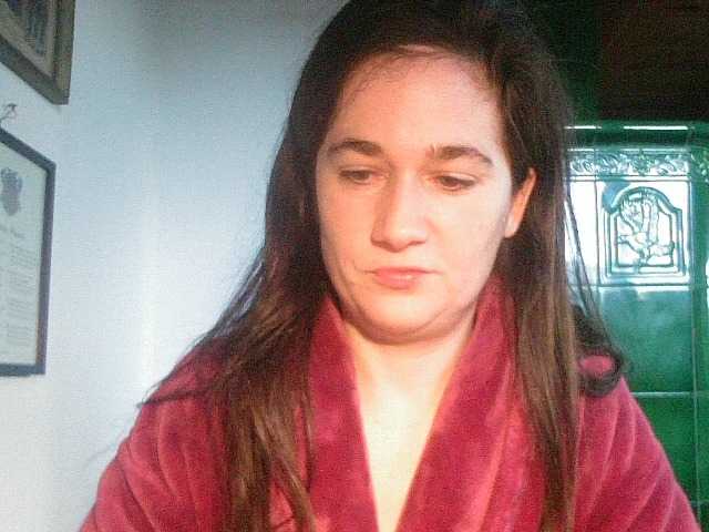 प्रसारण स्क्रीनशॉट AmanelWhite