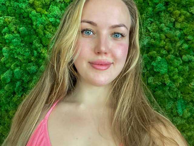 प्रोफ़ाइल की तस्वीर amberbenz