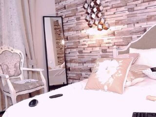 प्रसारण स्क्रीनशॉट AmeliaAngel