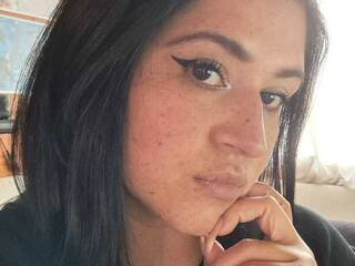 कामुक वीडियो चैट ammy777