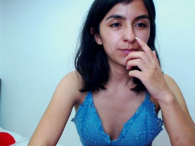 प्रसारण स्क्रीनशॉट AnahiBrowns