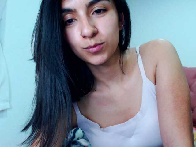 प्रसारण स्क्रीनशॉट AnahiBrowns