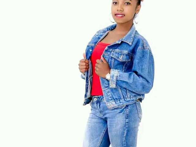 प्रोफ़ाइल की तस्वीर Andhy-1